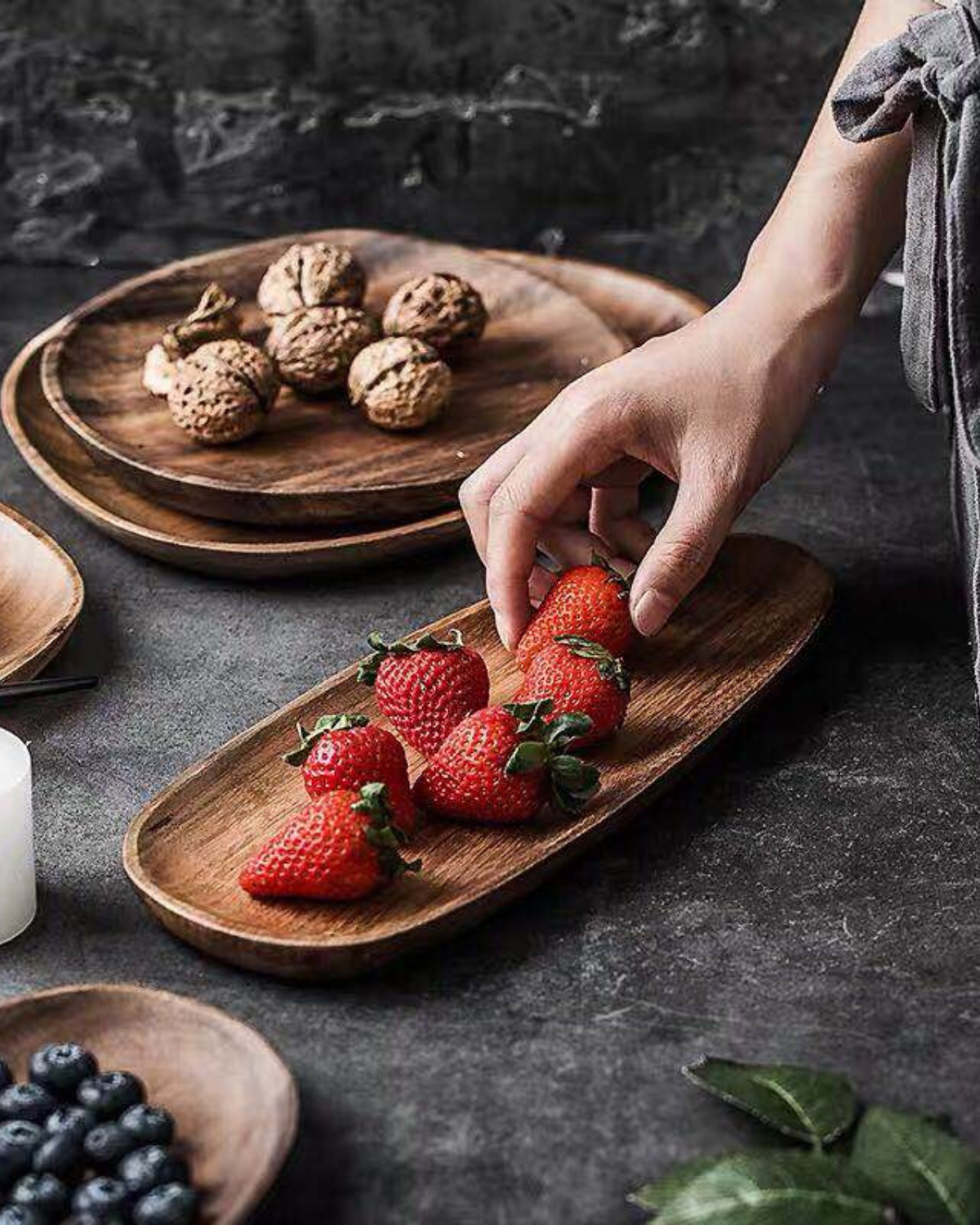 Tree Serving Board Set – Natural Acacia, Rustic Style for Kitchen or Dining Table