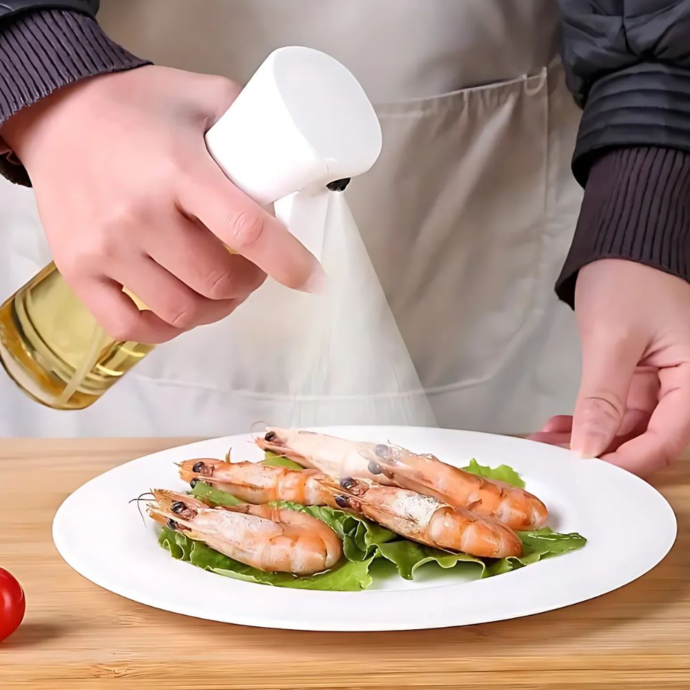 Oil Spray Bottle – Glass, Ergonomic Design for Healthy Cooking and Grilling