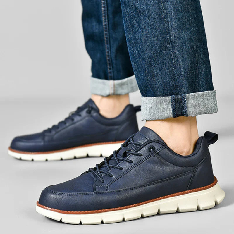 Herre Sneakers i Ægte Læder – Ortopædisk Indlægssål