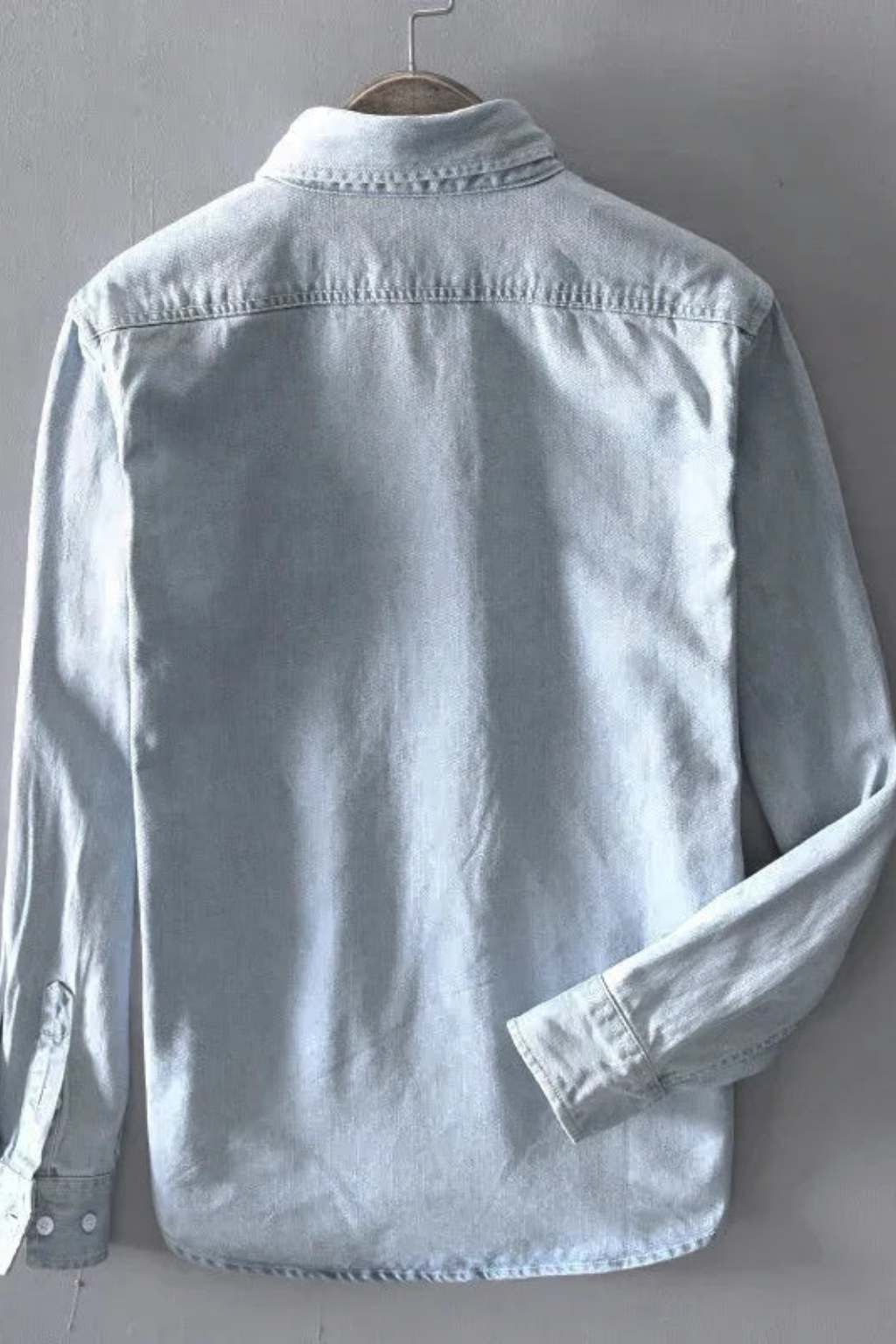Herreskjorte i Denim – Langærmet med Knapper og Brystlomme