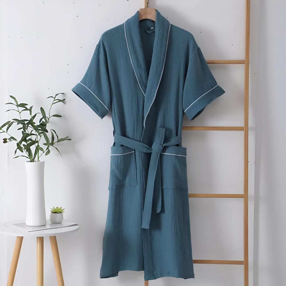 Short Bathrobe – Lightweight Cotton, Unisex in Soft White for Home or Swimming Pool