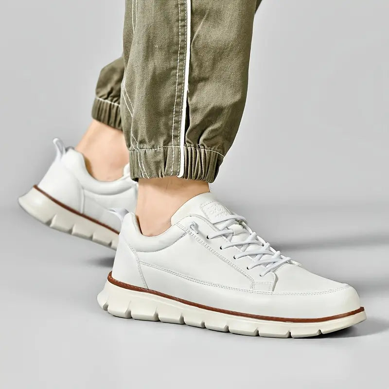 Herre Sneakers i Ægte Læder – Ortopædisk Indlægssål