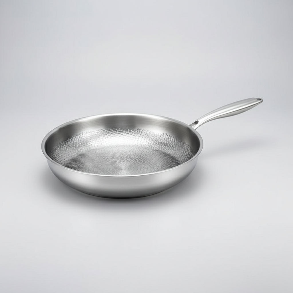 Titanium Stegepande – Håndhamret, Non-stick belægning til Induktionskogere og Daglig Madlavning