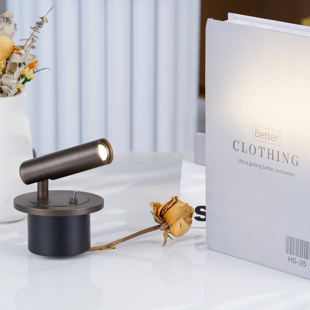 Væglampe med Justerbart Cylinderhoved i Metal – LED Læselampe