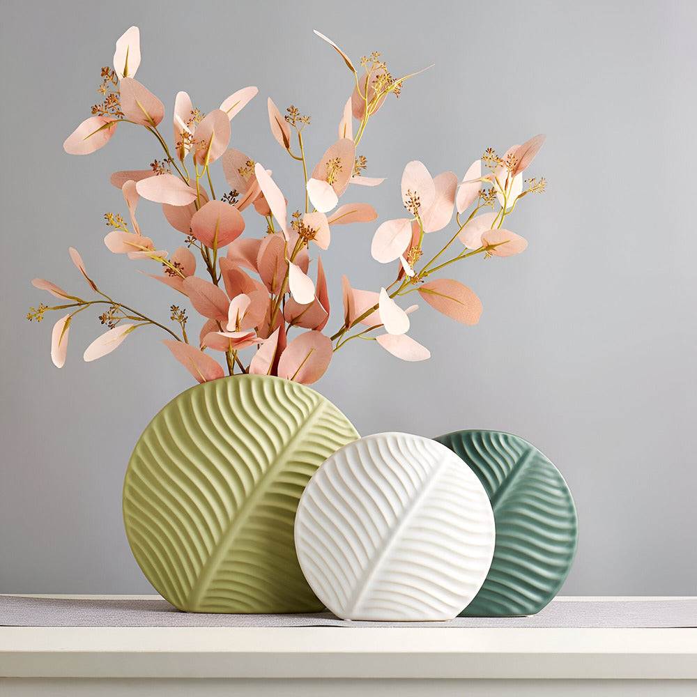 Keramisk Vase – Håndlavet, Neutral, Minimalistisk Design til Blomster eller Borddekoration