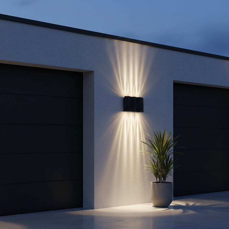 Wall Lamp for Outdoor Use – Aluminum, Modern Design for Terrace or Entrance