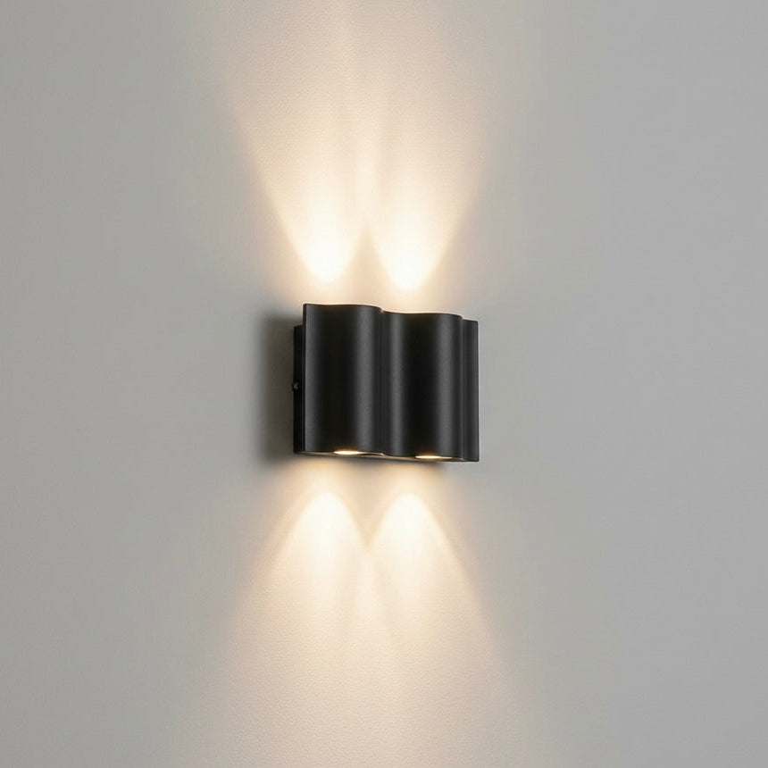 Wall Lamp for Outdoor Use – Aluminum, Modern Design for Terrace or Entrance