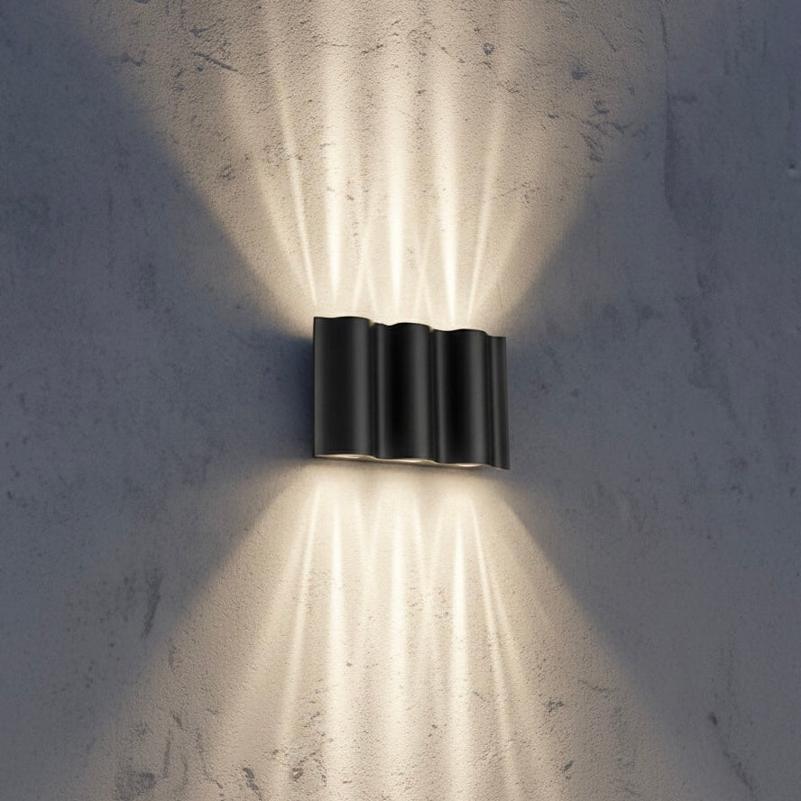 Wall Lamp for Outdoor Use – Aluminum, Modern Design for Terrace or Entrance