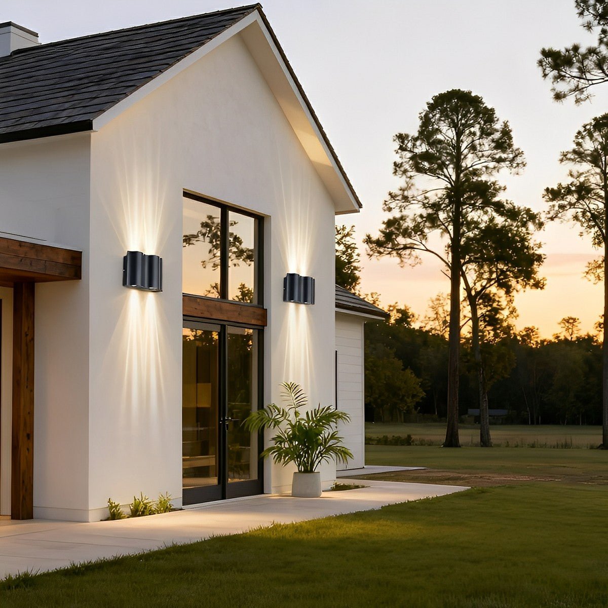 Wall Lamp for Outdoor Use – Aluminum, Modern Design for Terrace or Entrance