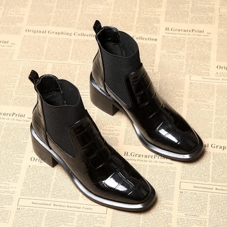 Orthopedic Ankle Boots for Women with Arch Support and Comfortable Fit 4