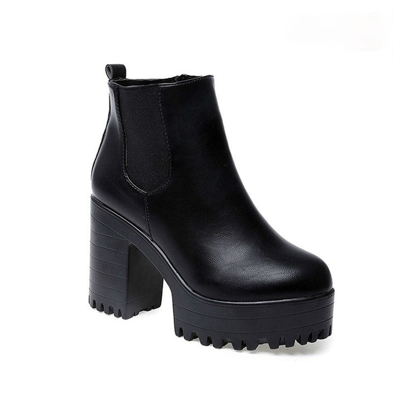 Orthopedic Arch Support Ankle Boots for Women with Block Heel and Platform 1