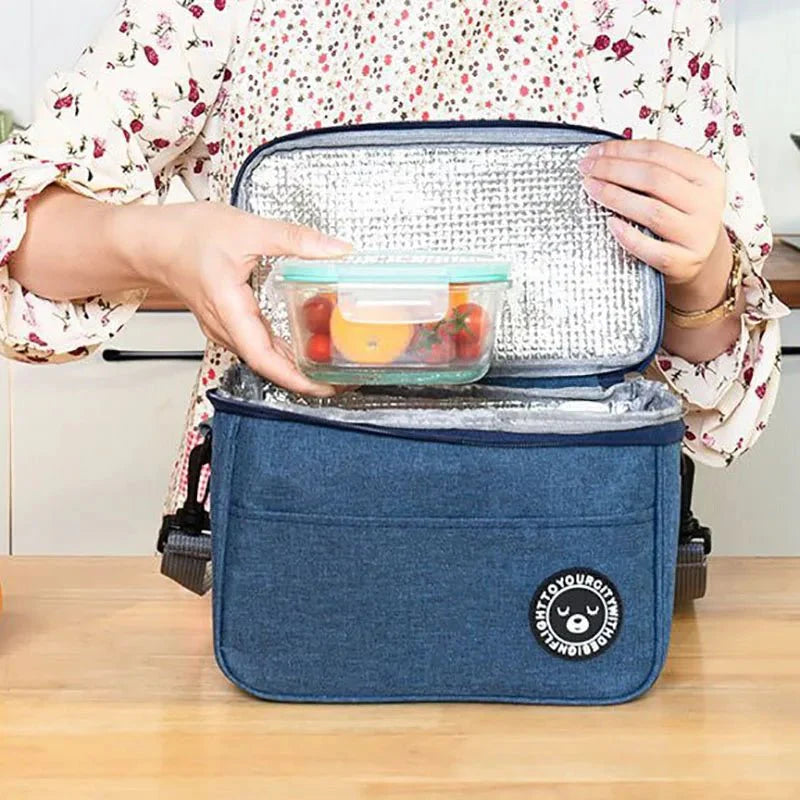 Insulated Cooler Bag – Space for Snacks and Beverages, Handy for Work or a Picnic