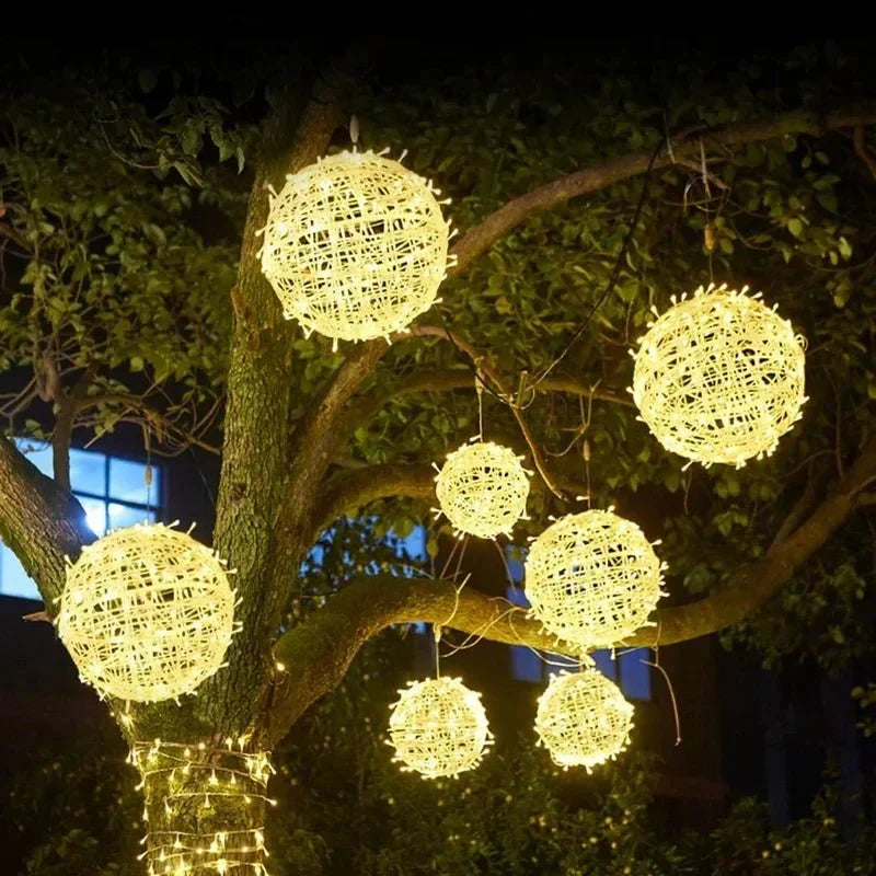 LED Light Balls – Rattan Pattern, Atmospheric Lighting for Indoor and Outdoor, Ideal for Garden Parties and Holidays