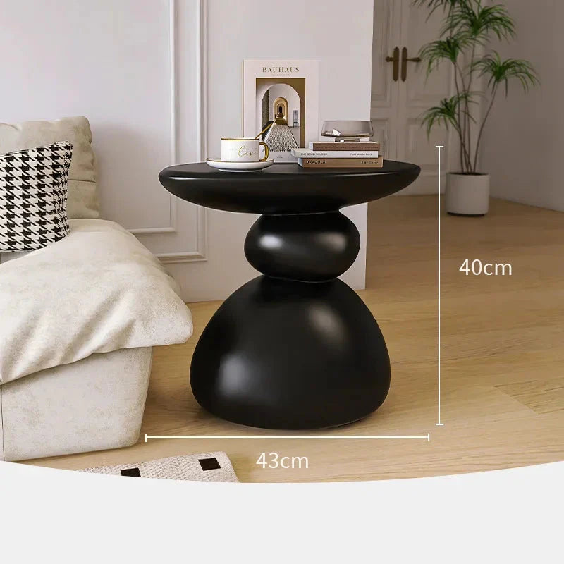 Modern Side Table – Resin, Scandinavian Design for Living Room or Bedroom