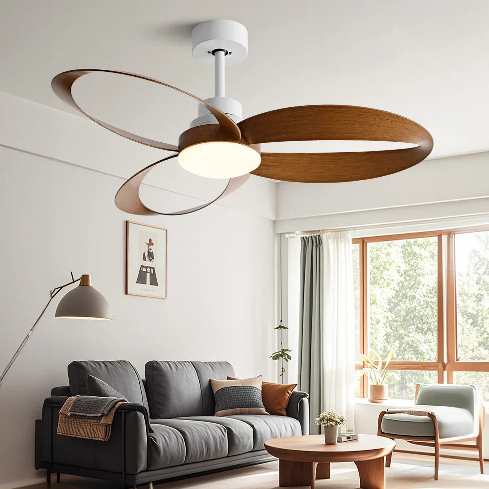 Modern Ceiling Fan – Wooden Blades with dimmable LED Lighting for the Living Room or Bedroom