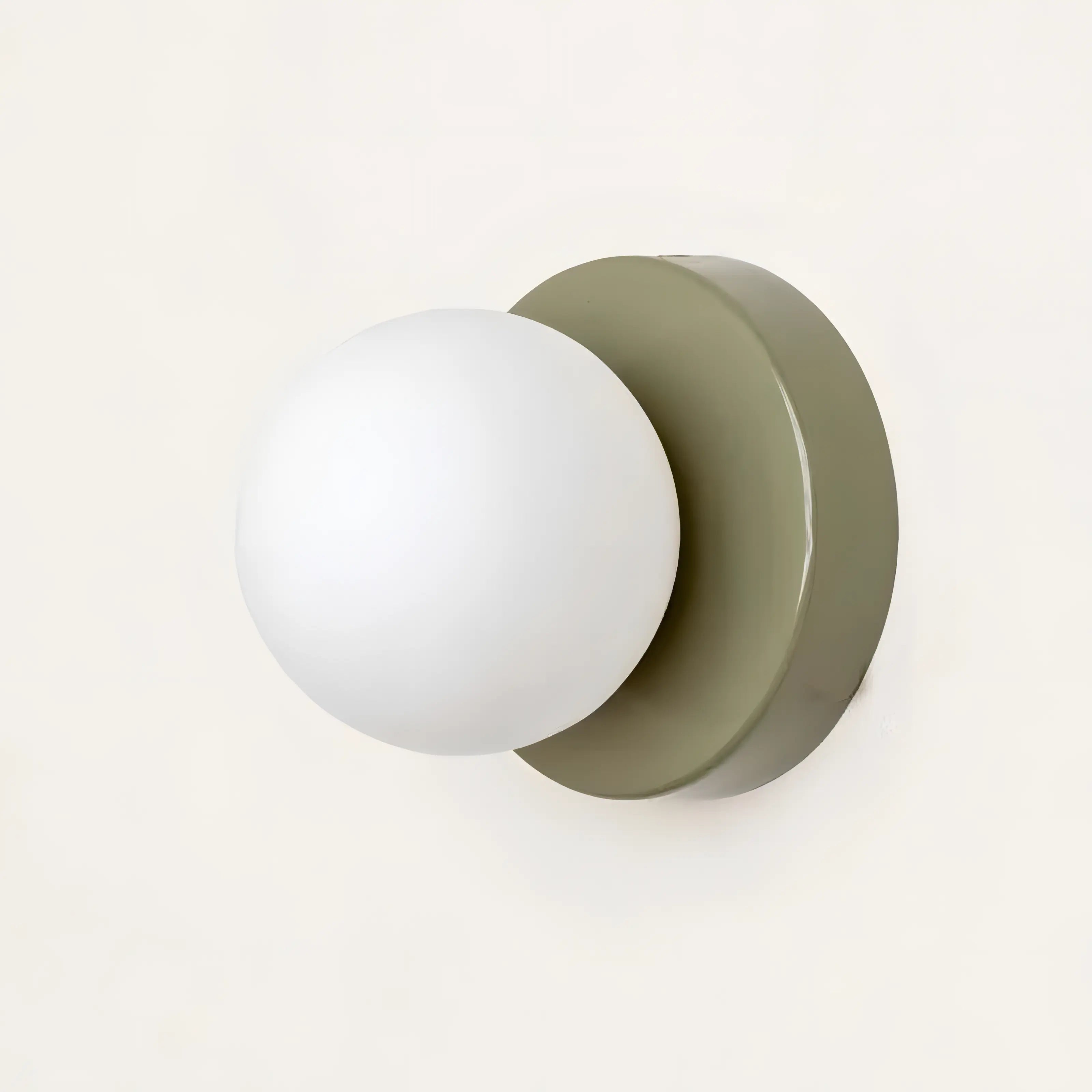 Væglampe Skandinavisk Design med Glaskuppel – Minimalistisk
