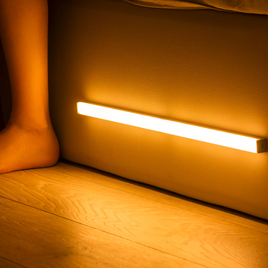 Motion Sensor Lamp – Aluminum, Warm White Light for Cabinets or Hallways