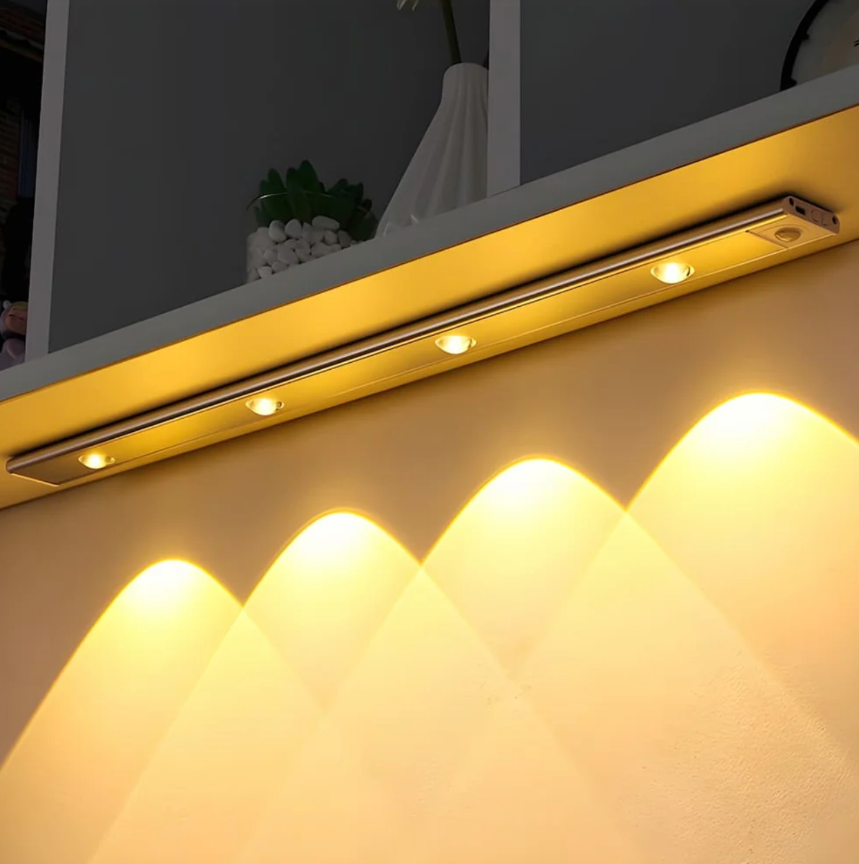 LED wall lamp with motion sensor – white, dimmable design for hallway, staircase, or bedroom