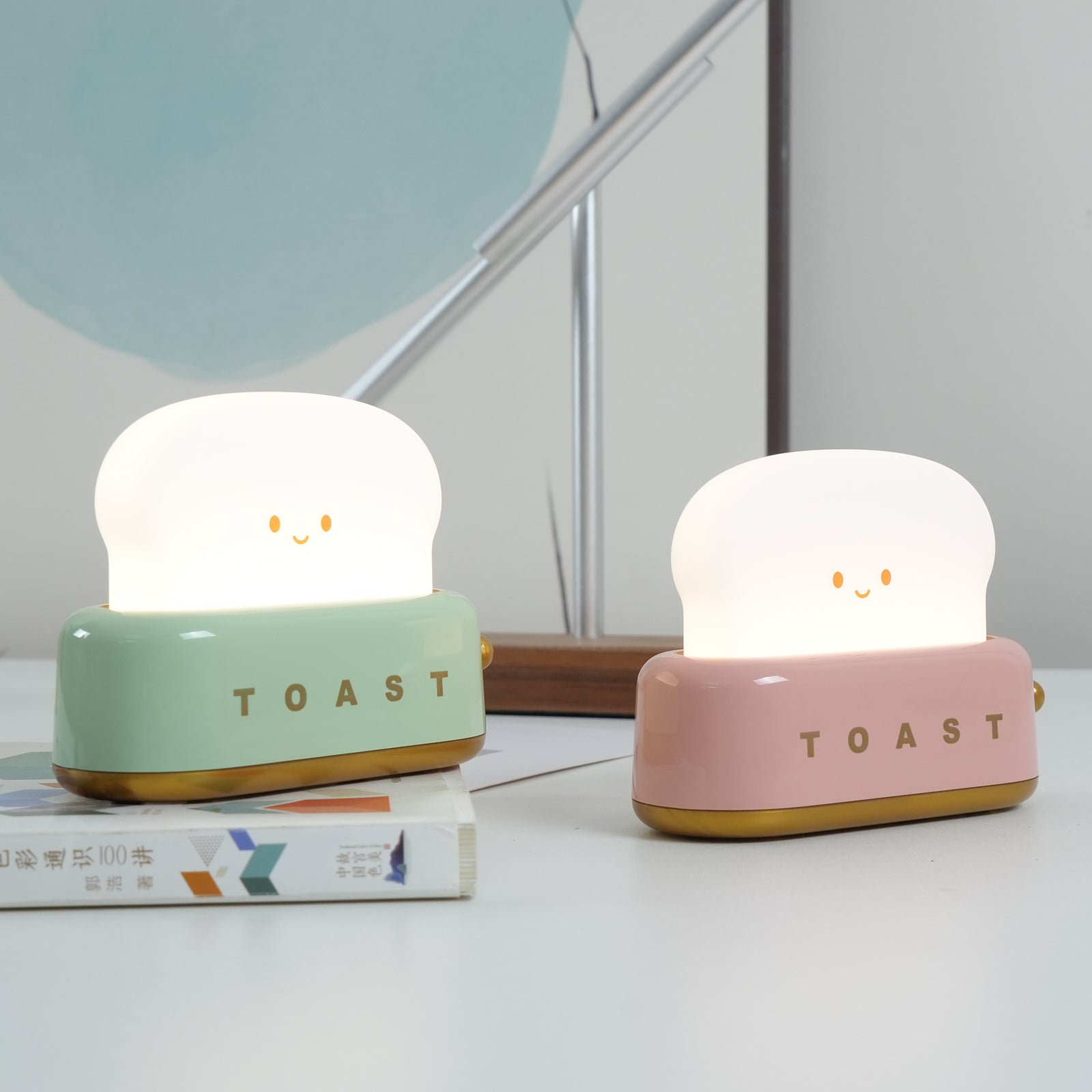 Toaster Night Light – Metal and Acrylic, Warm White for Bedroom or Student Housing Decoration