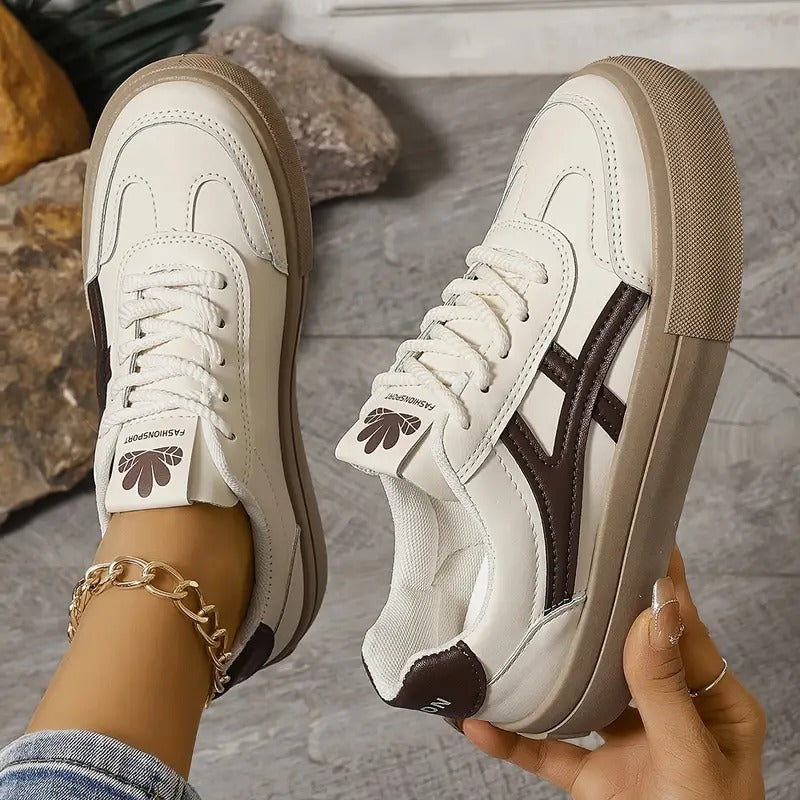 Dame Retro Sneakers med Komfortsål – Casual Design