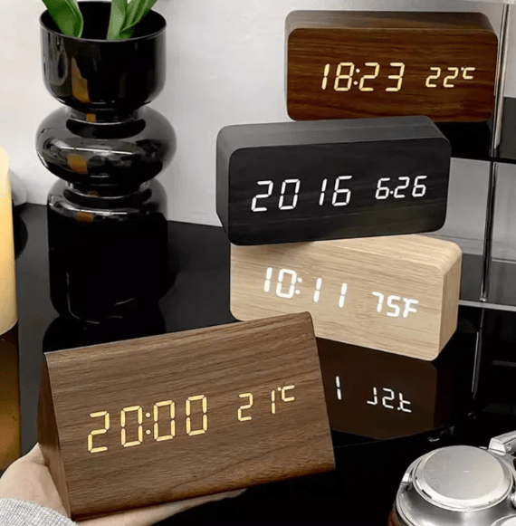 Wood Clock – Simple design with light display and folding function for desk or bedside table