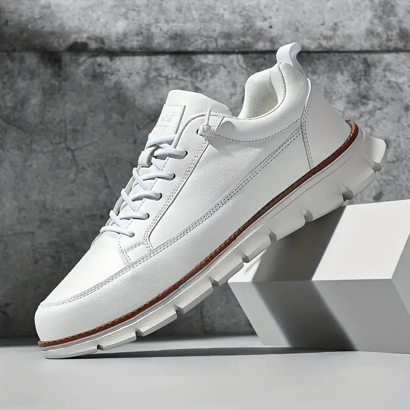 Herre Sneakers i Ægte Læder – Ortopædisk Indlægssål