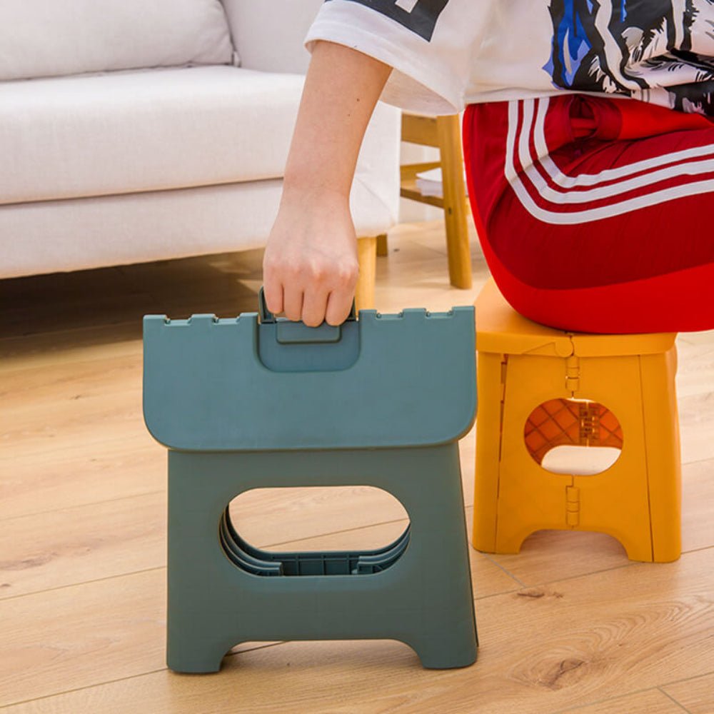 Folding Step Ladder – Durable Plastic, Compact Design for the Kitchen or Bathroom