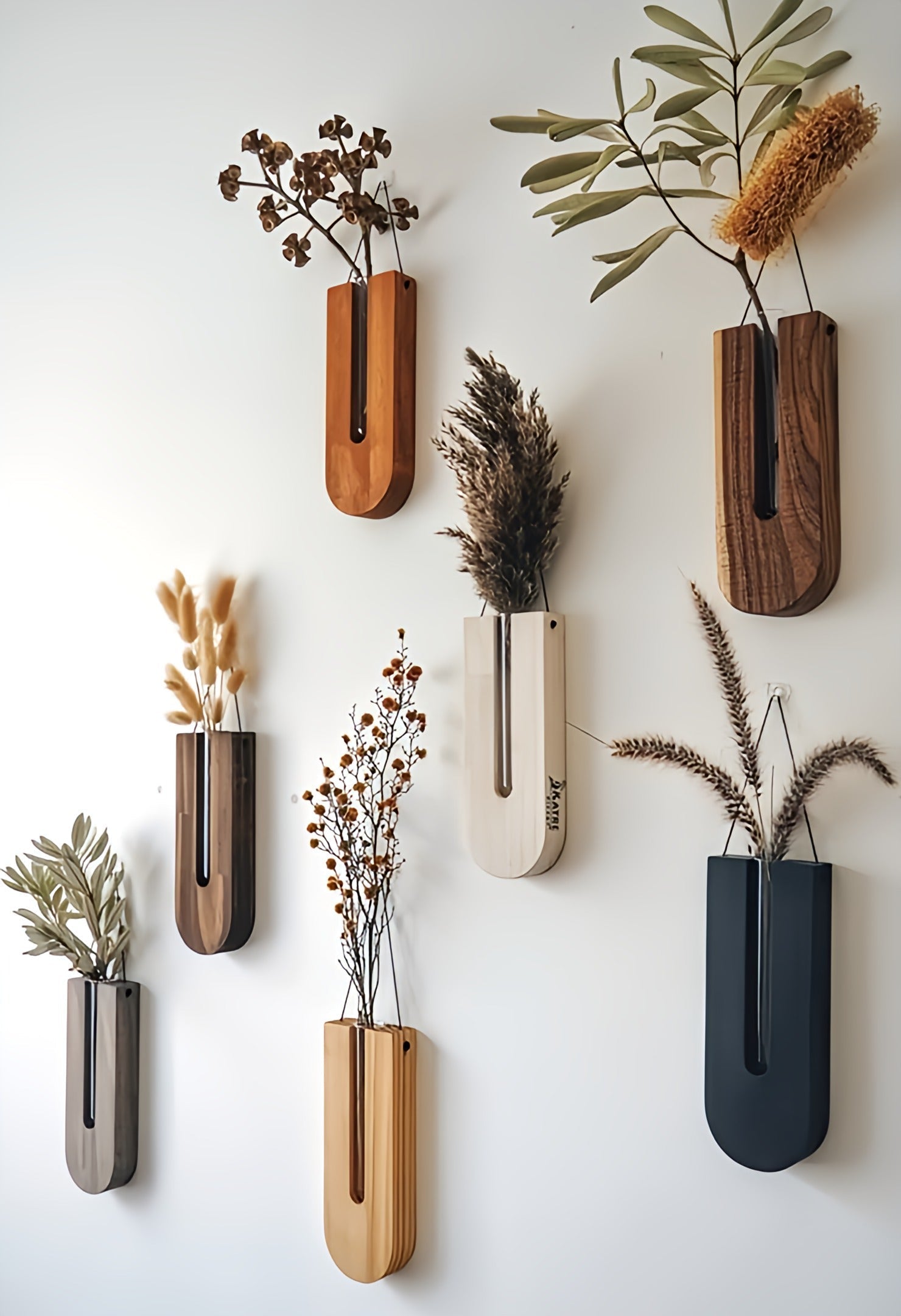 Rustic plant holders – 7-piece set in natural wood for plant boxes in modern or bohemian interiors