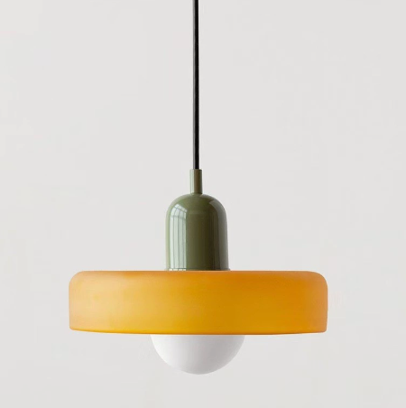 Lampa wisząca – nowoczesna lampa designerska z kolorowego żelaza do jadalni, kuchni lub salonu.