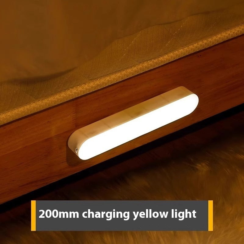 Lampa z czujnikiem ruchu – aluminium, ciepłe białe światło do szafek lub korytarzy