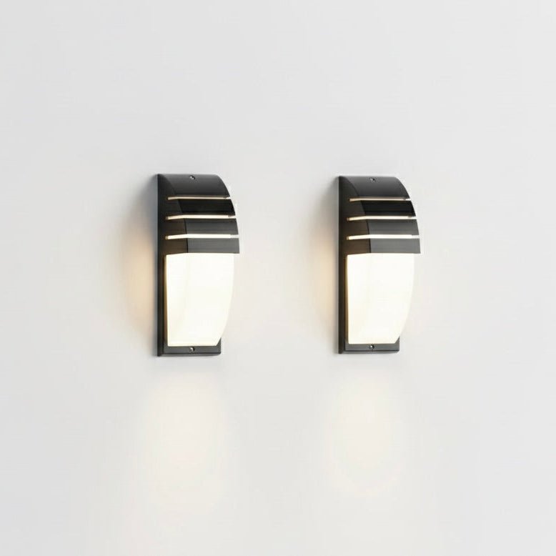 LED Udendørslampe – Mat Sort, Moderne Design til Terrasse og Indgang