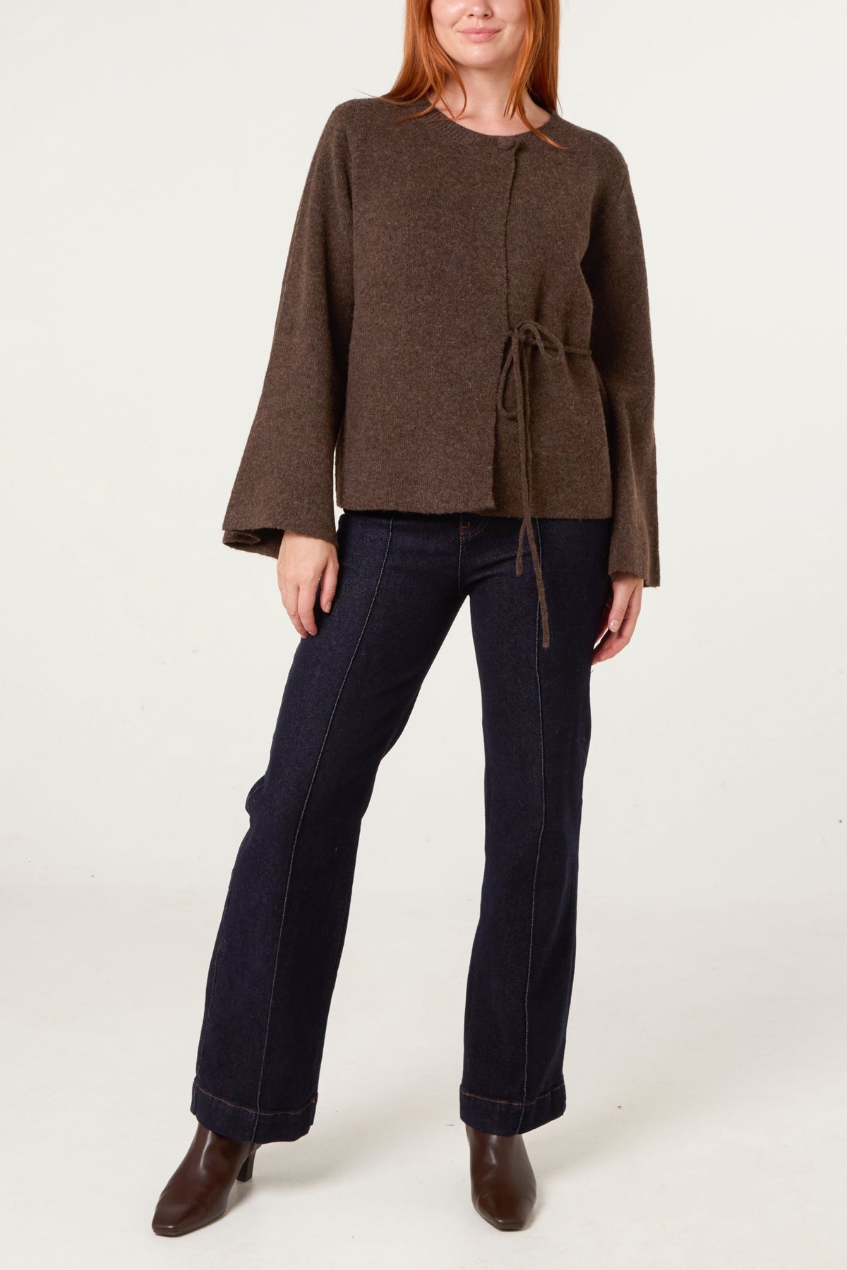 Dame Cardigan med Sidebånd – Blød Strikcardigan