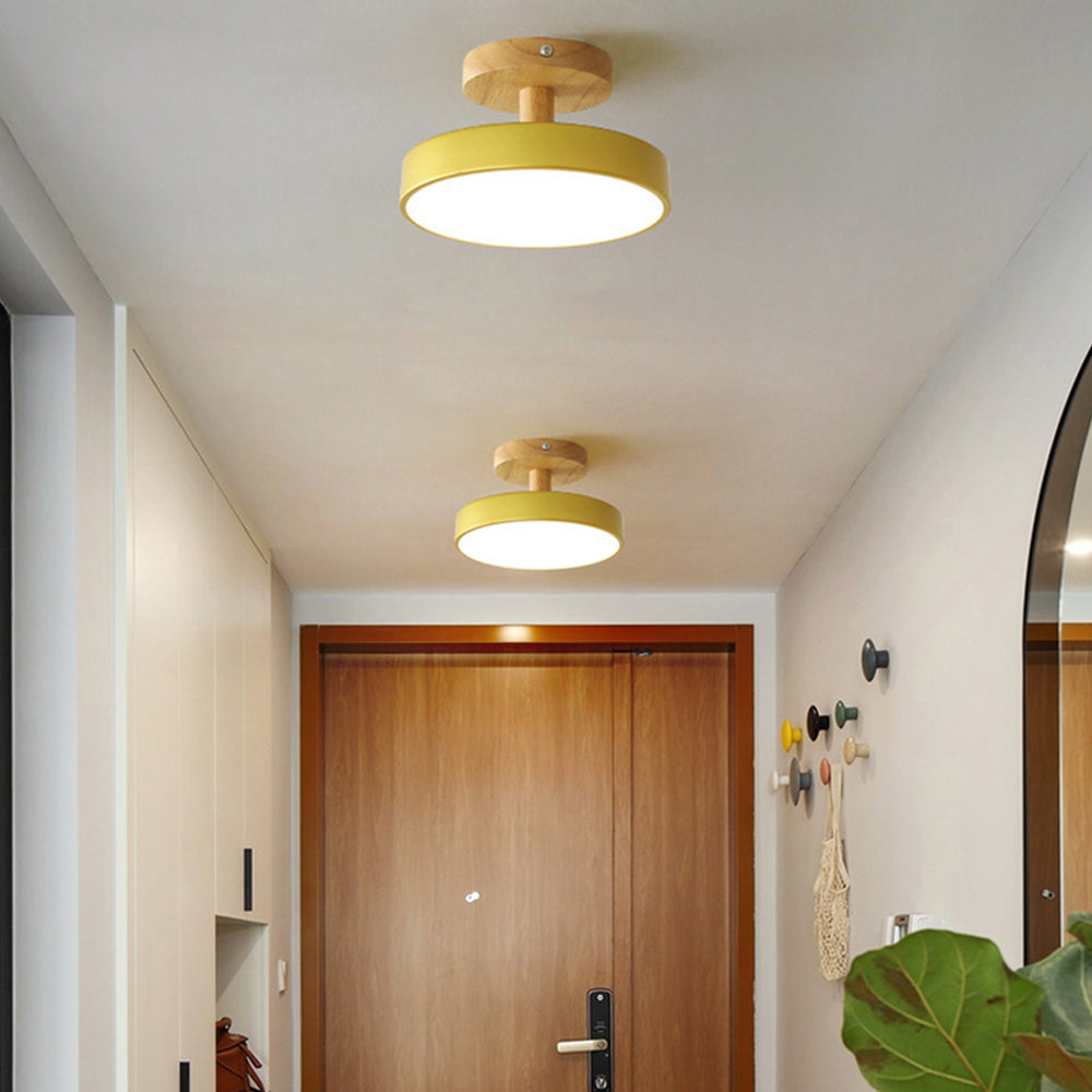 Loftlampe Skandinavisk Stil med Trædetalje og Pastelfarvet Skærm
