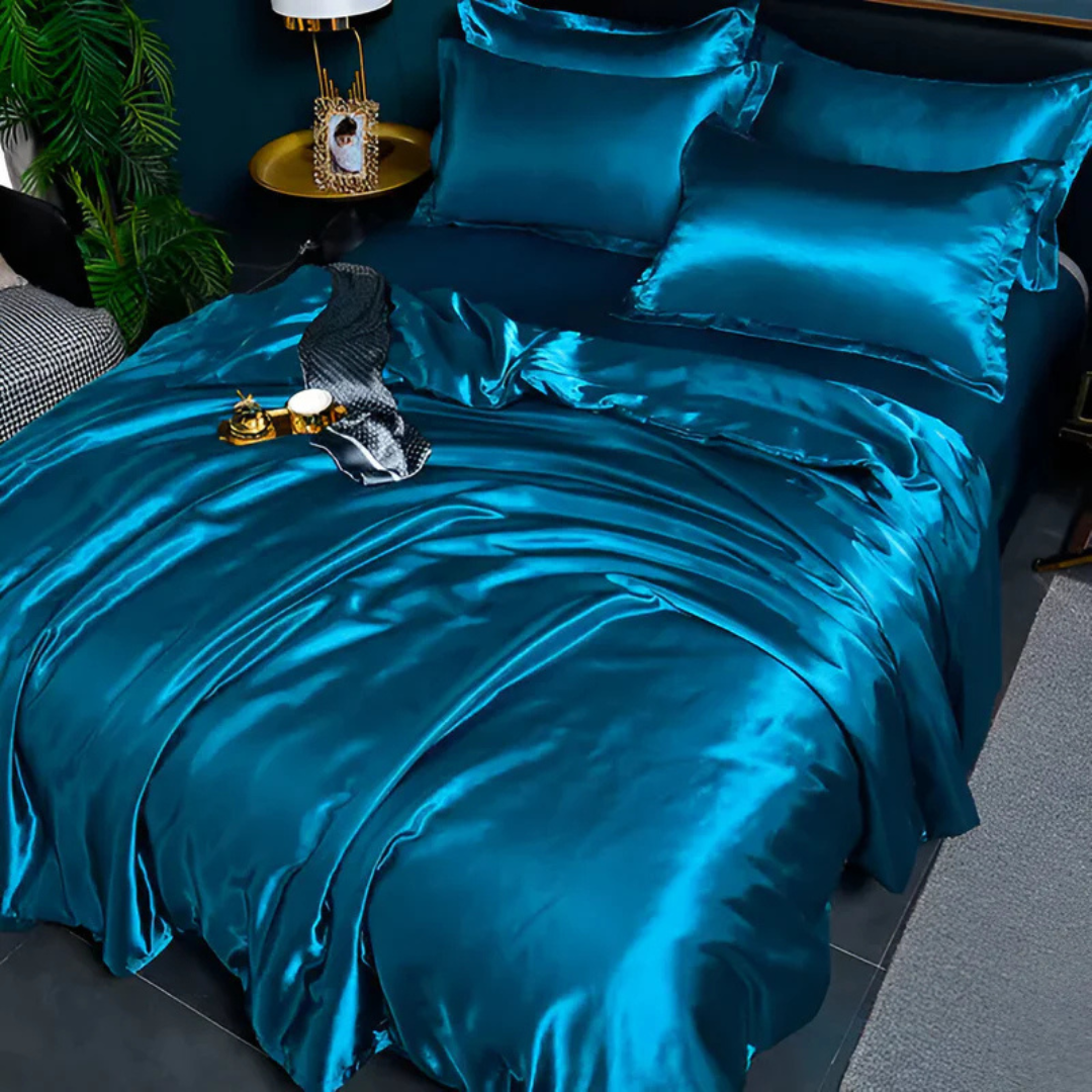 Silk Bedspread – Soft Polyester, Elegant Appearance for Bedroom Decor
