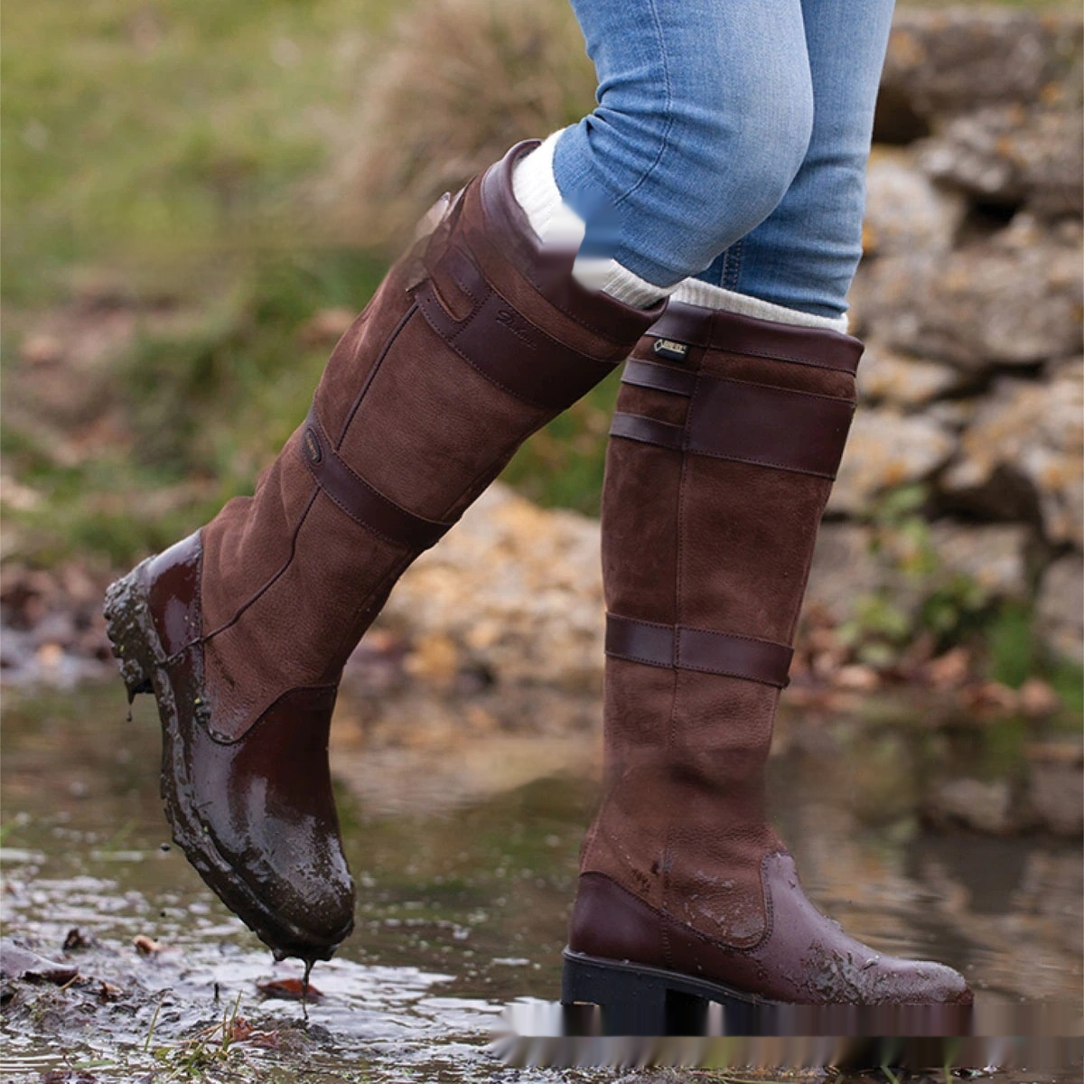 Dames Hoge Schacht Leren Outdoor Regenlaarzen – Waterdicht, met gespen