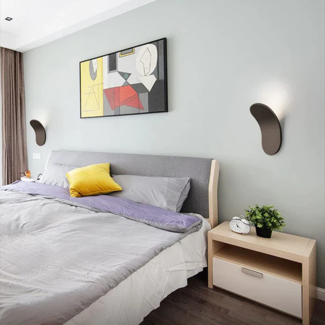 Scandinavian Wall Lamp – Black Metal, Minimalist Design for Bedroom, Kitchen or Living Room