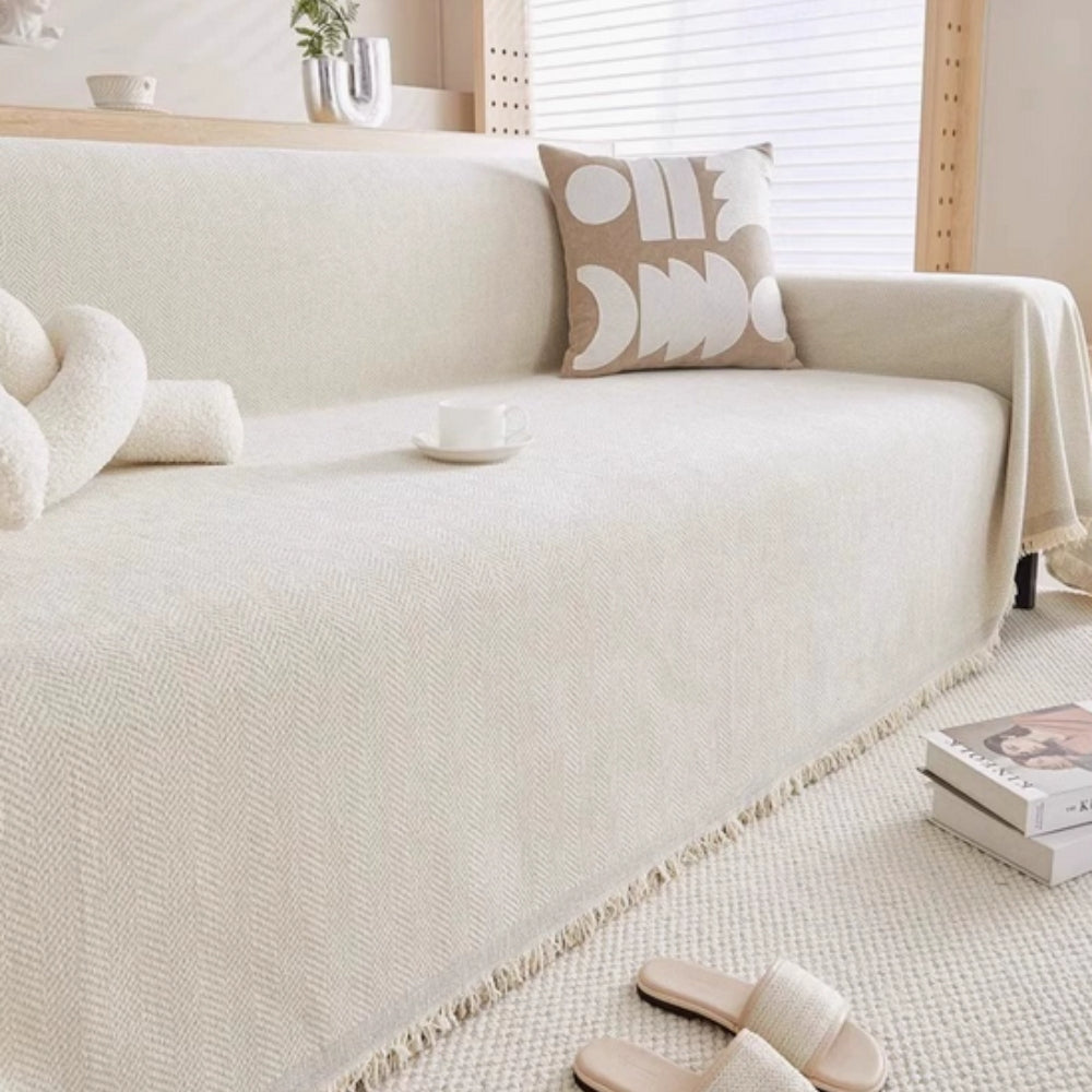 Minimalistisk Sofaovertræk – Chenille, Grå med Frynser til Stue eller Opholdsrum