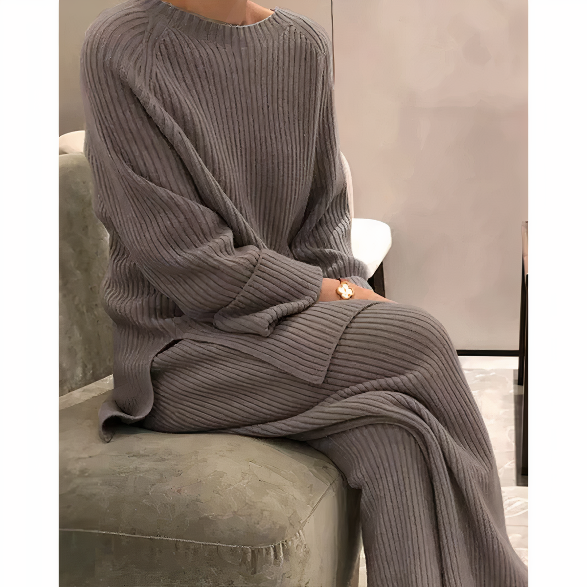 Samantha - Trendy sæt med sweater og strikkede bukser