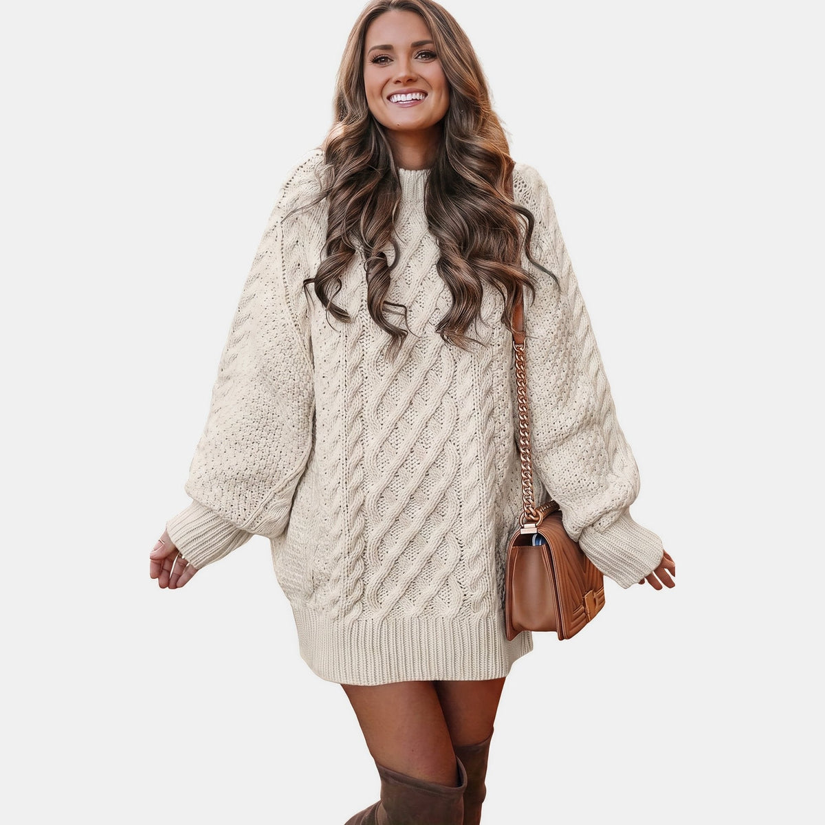 Dame Sweater Oversize i Kabelstrik med Høj Hals