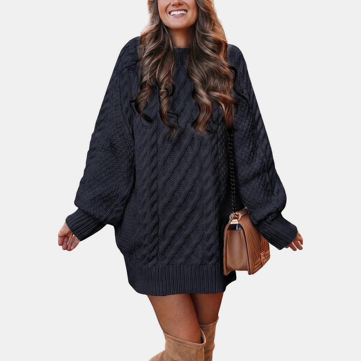 Dame Sweater Oversize i Kabelstrik med Høj Hals