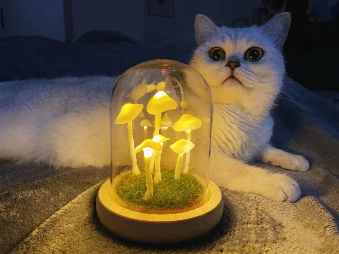 DIY Mushroom Lamp – Glass and Wood, Creative Table Decoration for the Living Room or Bedroom