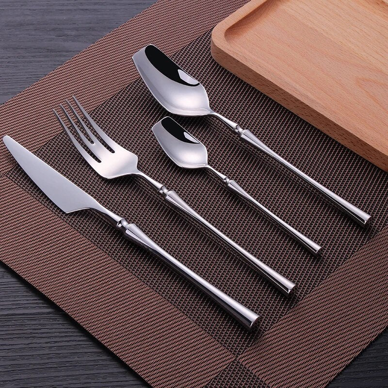 Stainless Steel Cutlery Set – Elegant, Ergonomic Design for Everyday Use or Special Occasions