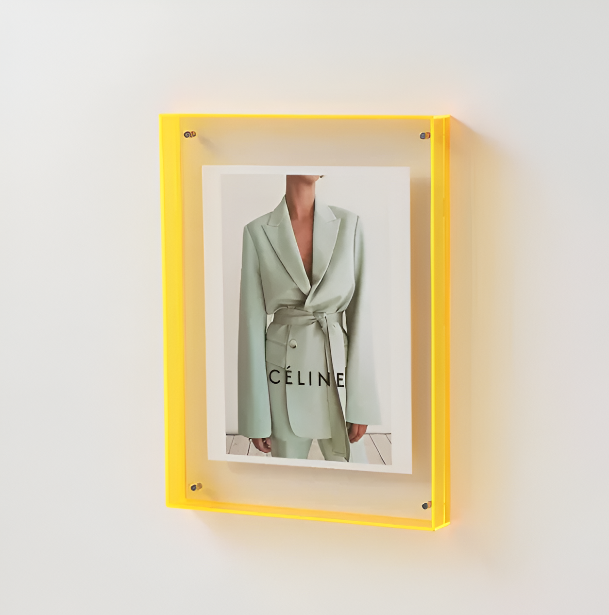 Modern Photo Frame – Transparent Acrylic, Minimalist Design for Office or Wall Decoration