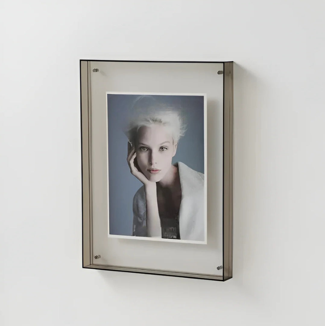 Acrylic Photo Frame – Transparent, Minimalist Design for Your Desk or as Wall Decor