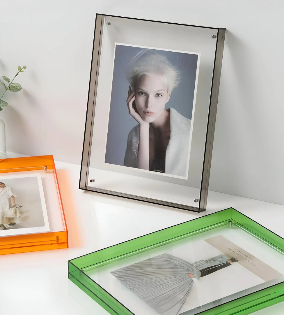 Acrylic Photo Frame – Transparent, Minimalist Design for Your Desk or as Wall Decor