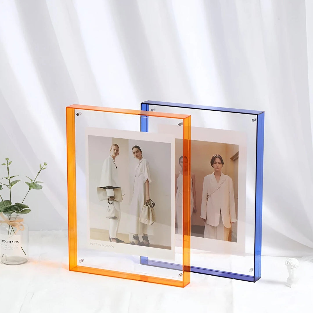 Acrylic Photo Frame – Transparent, Minimalist Design for Your Desk or as Wall Decor