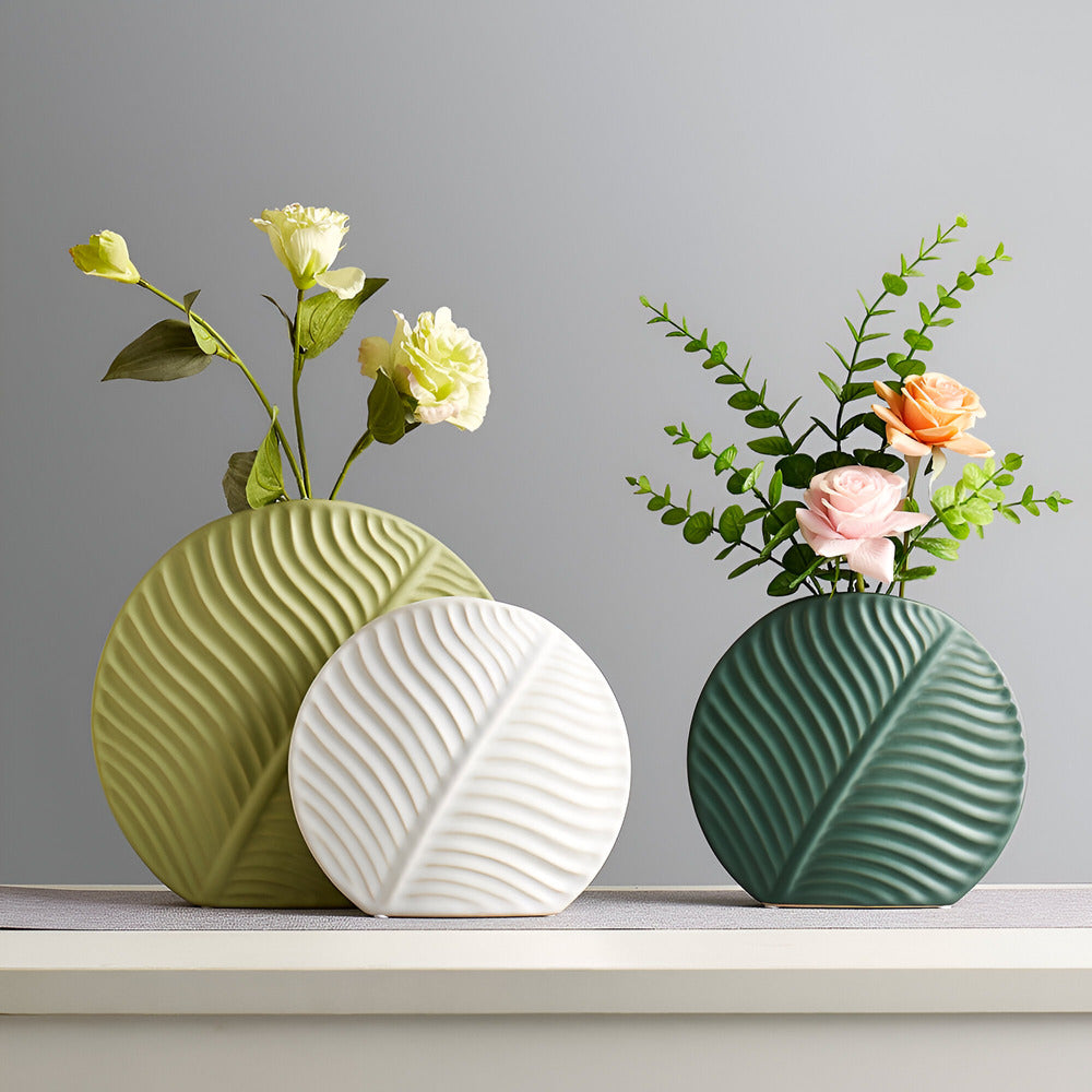 Ceramic Vase – Handmade, Neutral, Minimalist Design for Flowers or Table Decoration