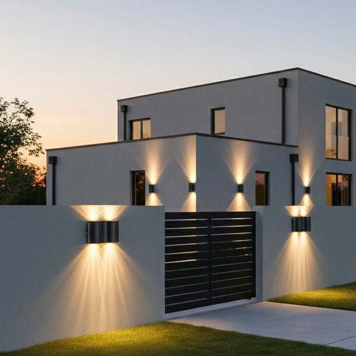 Wall Lamp for Outdoor Use – Aluminum, Modern Design for Terrace or Entrance