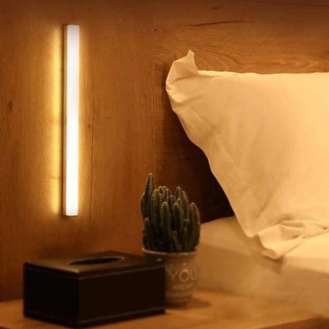 Motion Sensor Lamp – Aluminum, Warm White Light for Cabinets or Hallways