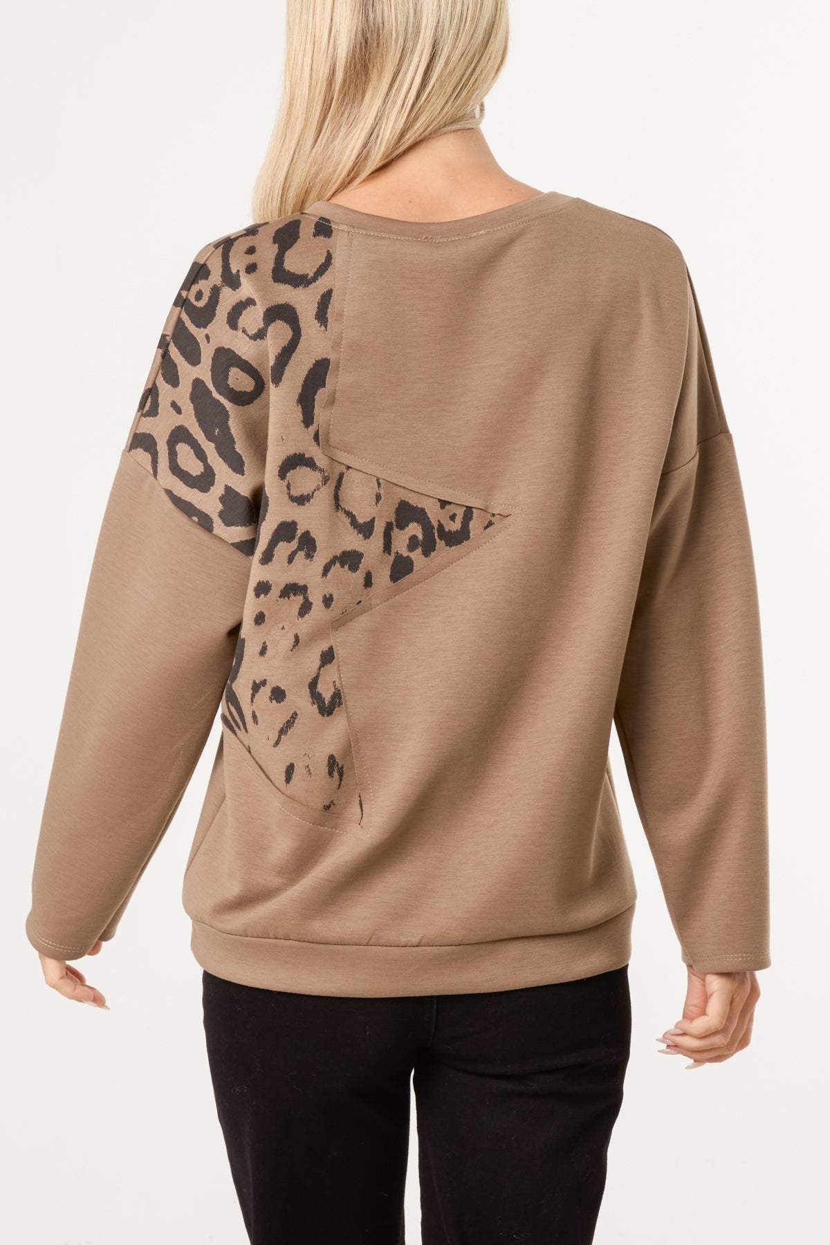 Dame Trøje med Nitter og Stjernedetaljer - Strikket Pullover